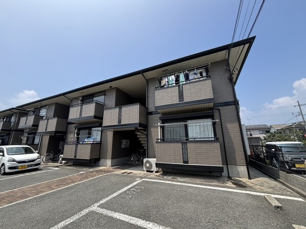 ラフィーネ98 Bの物件外観写真